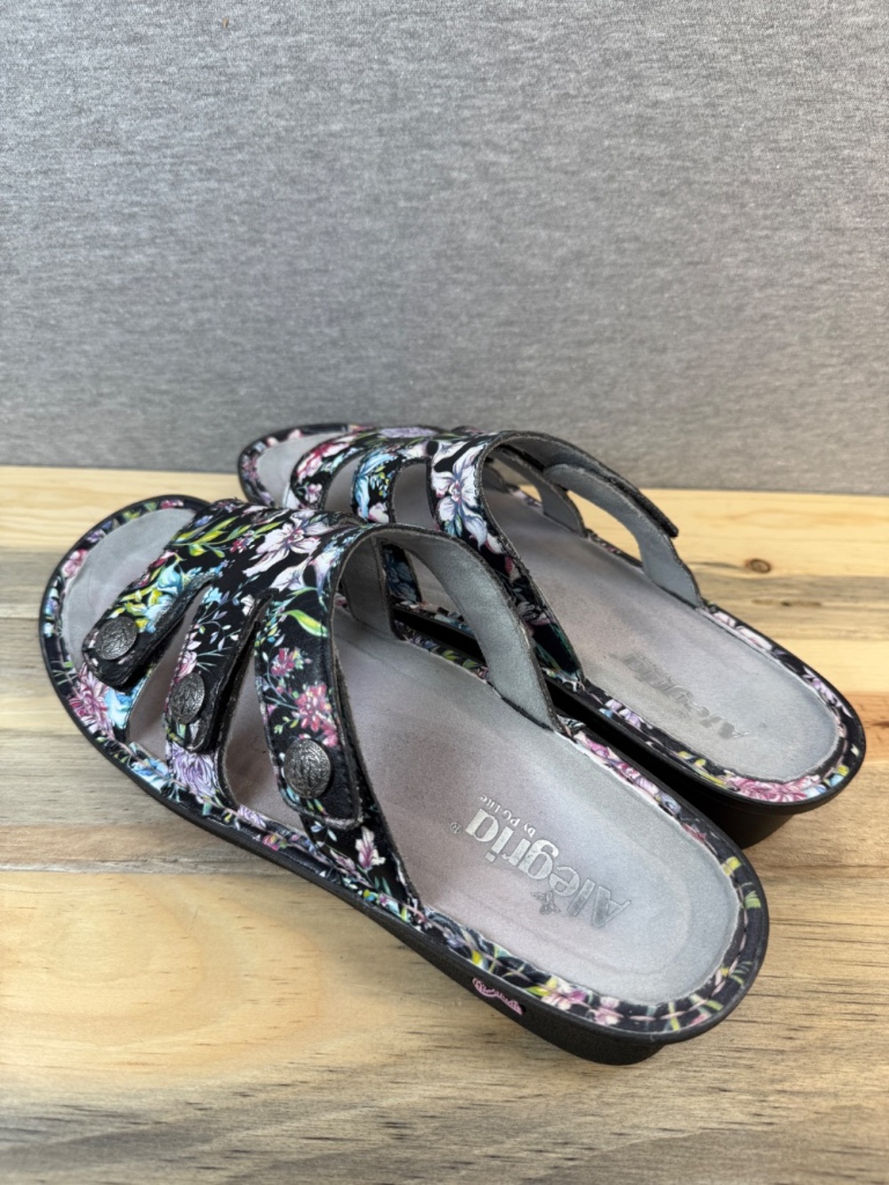 Alegria Leather Floral Sandals Black Butterfly Velcro Closure Size 11 EU 42 - Picture 7 of 16